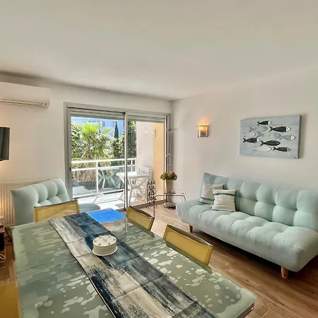 Apartment Mimosas By Welcome To